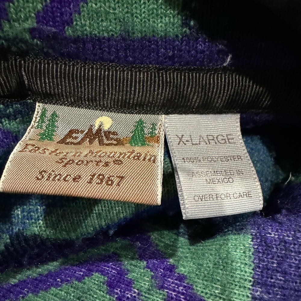 Geometric Patterned Fleece Jacket - image 6